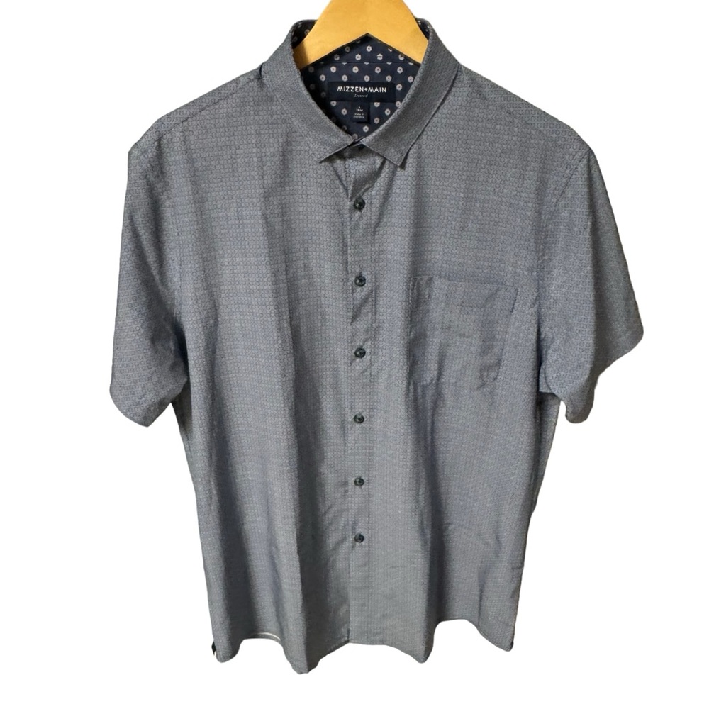 Mizzen + Main men’s short sleeve button down shirt size large slim fit